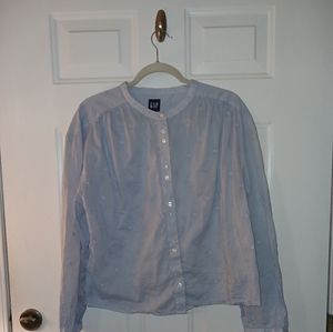 GAP Light blue Long sleeve button down front Blouse. Size L